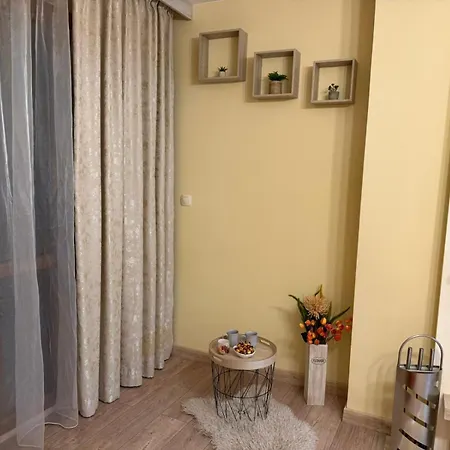 Liora Apartamento *